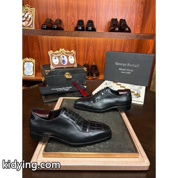 Berluti ベルルッティ コピー 高級感 艶感 クロコ型押し 2026新作 シューズ-8