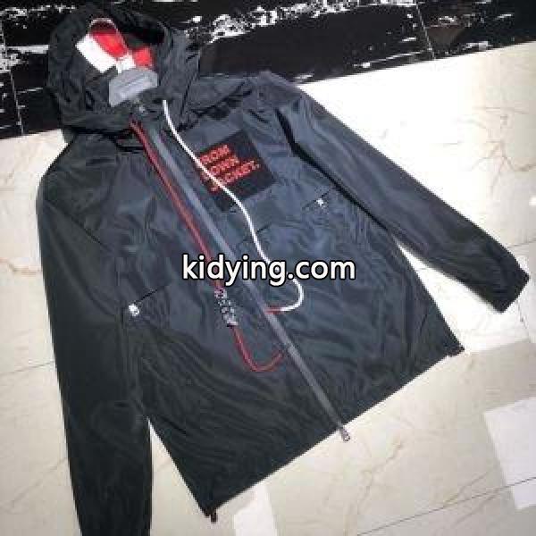 モンクレール MONCLER ブルゾン 3色可選 2019年秋冬最新のトレンド 秋冬トレンドを取り入れたコーデを楽しむ_モンクレール MONCLER_ブランド コピー 激安(日本最大級)-1