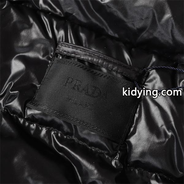 新着 PRADA プラダ 偽物 フード付きジャケット ブラック おすすめ 多机能-5