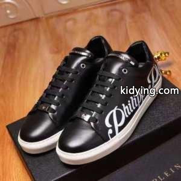 海外セレブ定番愛用 フィリッププレイン PHILIPP PLEIN フラットシューズ 2色可選 軽い履き心地_フィリッププレイン PHILIPP PLEIN_ブランド コピー 激安(日本最大級)-1