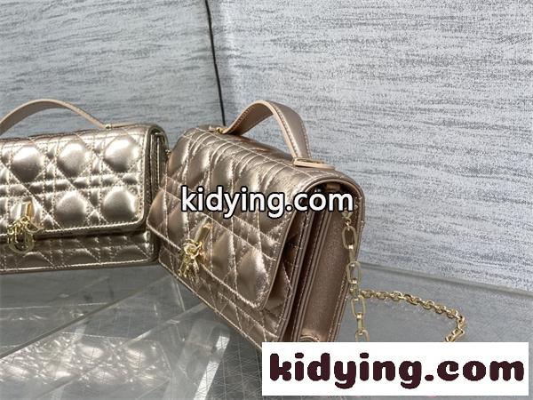 ♥DIOR♥ディオール手持ちバッグコピーチェーンショルダー付き人気2026-5