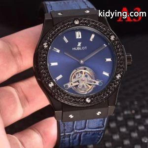 男性用腕時計 是非でも欲しい 3色選択可 18SS新作 ウブロHUBLOT 暖かさと軽さを兼ね備えた_ウブロ Hublot_ブランド コピー 激安(日本最大級)-2