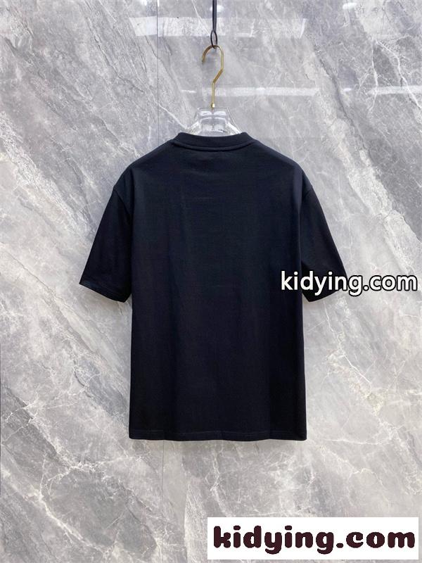 サークルロゴ グラフィックアクセント スマート見え 好評セレクト MONCLER モンクレール コピー 半袖Tシャツ-2