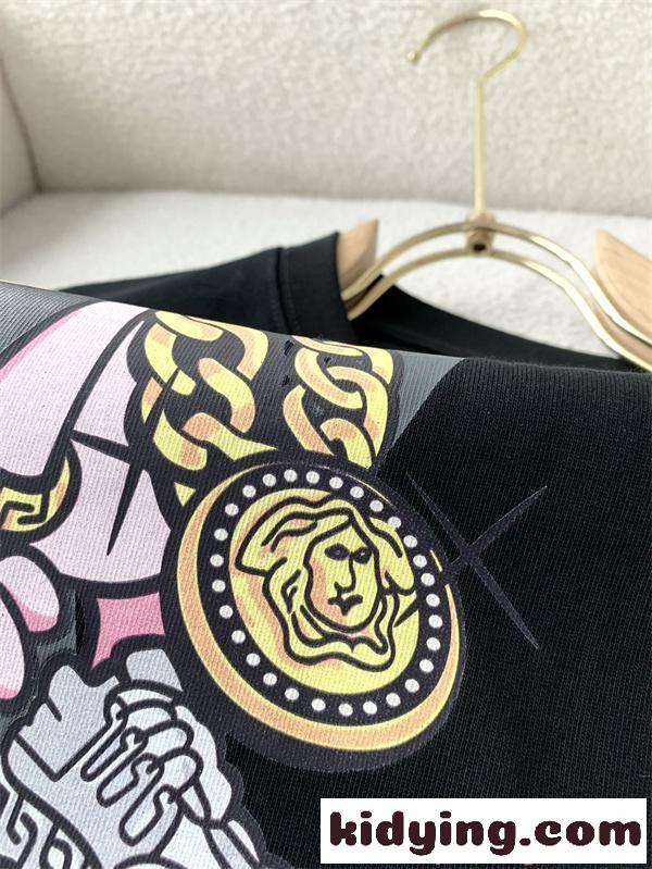 ヴェルサーチ コピー ストリート風 ラビットキャラ プリント 半袖Tシャツ ブラック ホワイト対応 ゆったりシルエット カジュアル人気-8