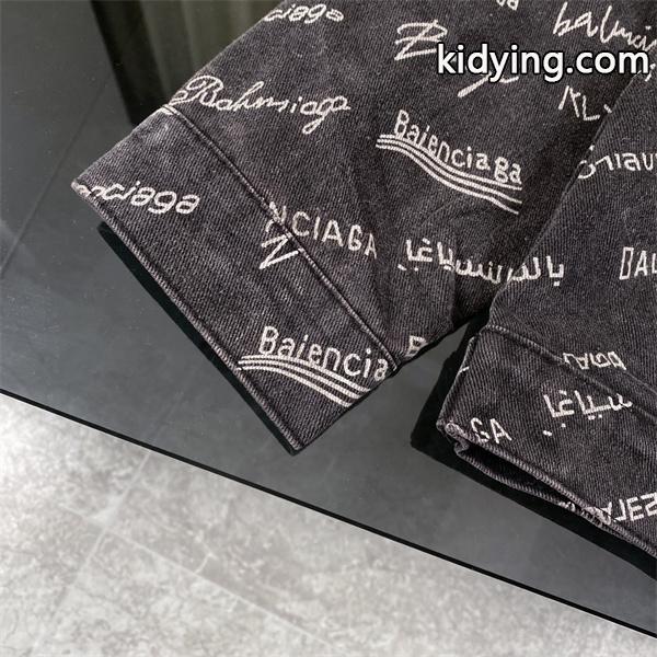 話題 高完成度 モード感 存在感 BALENCIAGA バレンシアガ コピー デニムジャケット-6