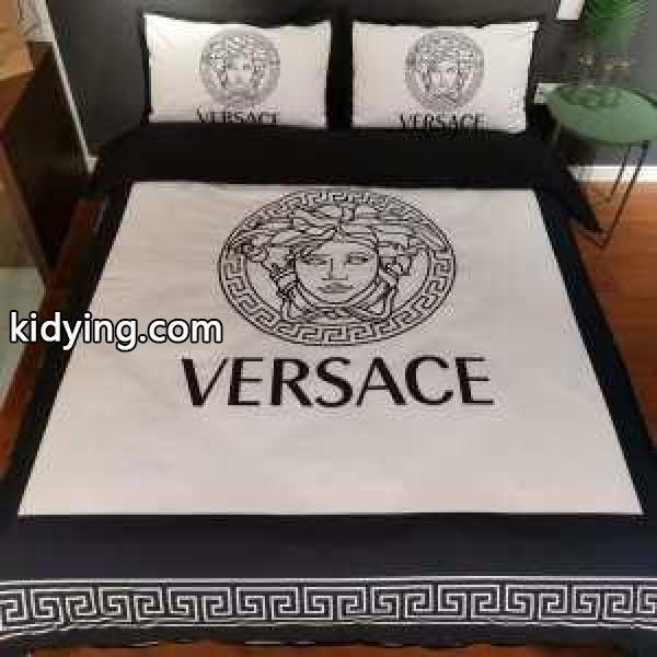 ヴェルサーチ VERSACE 寝具4点セット 秋冬ファッションをバランスよく仕上げる 2019秋冬の必需品_ヴェルサーチ VERSACE_ブランド コピー 激安(日本最大級)-0