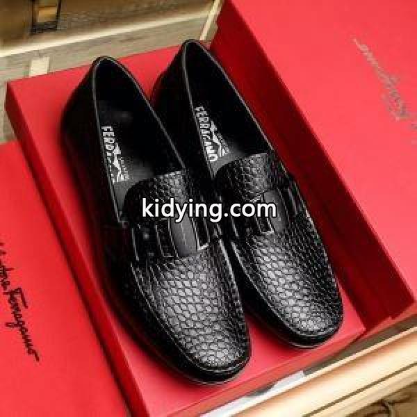 お洒落アイテム2018最新作 フェラガモ FERRAGAMO スニーカーコンフォート_フェラガモ FERRAGAMO_ブランド コピー 激安(日本最大級)-0
