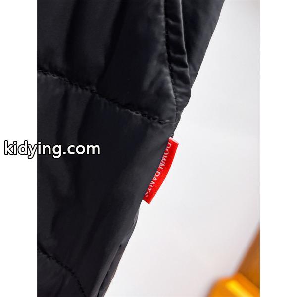 ブラックダッフル 円形ロゴ モンクレール MONCLER コピーパンツ ユニセックス 2025秋冬 クラシック-6