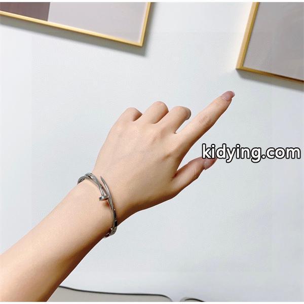 【2025-26秋冬トレンド】Cartier☆カルティエ釘バングルコピー☆☆人気ランキングクリスマスプレゼントオススメ-2