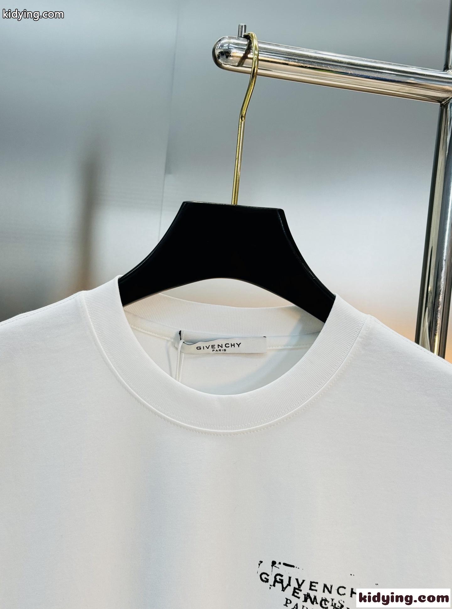 GIVENCHY 長袖Tシャツ メンズ ジバンシィ コピー ゆったりシルエット 軽量素材 春夏インナー-4