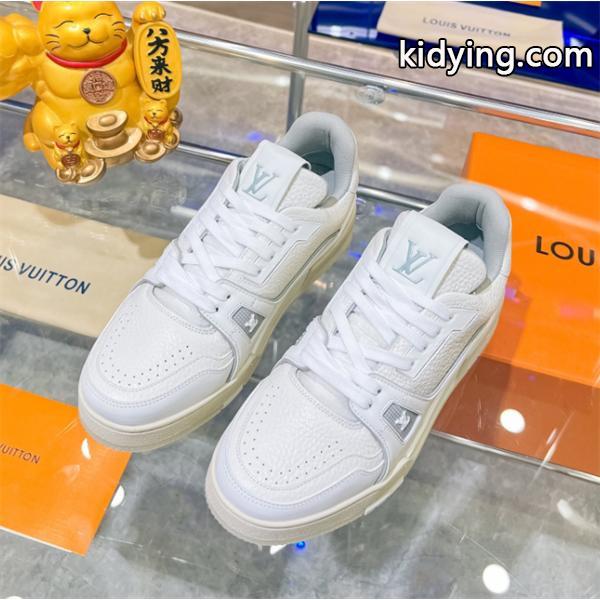 LOUIS VUITTON ルイ ヴィトン カジュアルシューズ 2色可選 先シーズンに引き続き新品 2019年トレンド情報_ルイ ヴィトン LOUIS VUITTON_ブランド コピー 激安(日本最大級)-0