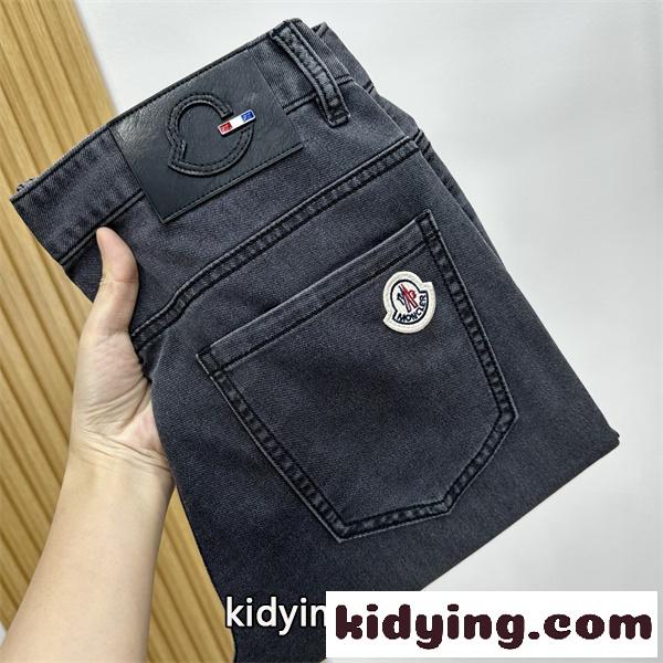 スリムストレート こなれ見え 人気 2026ss MONCLER モンクレール コピー デニムパンツ デイリー主力 トレンド-0