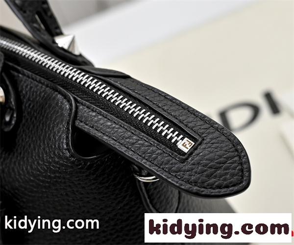好評価フェンディ ハンドバッグコピー 限定品 FENDI 激安(日本最大級)-3