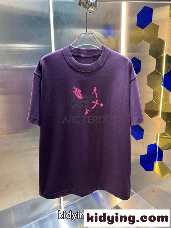 アウトドアテイスト 軽やかな着用感 モダンデザイン ARCTERYX アークテリクス コピー プリント半袖Tシャツ 人気アイテム-1