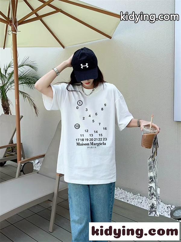 ナンバーロゴプリント ミニマルモード 人気 Maison Margiela メゾンマルジェラ コピー Tシャツ メンズ レディース-6