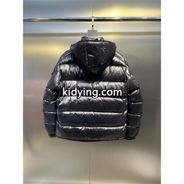 ブラック光沢ダウン 個性ロゴ 秋冬アクティブ モンクレール MONCLER 偽物ジャケット アウトドア-2