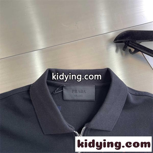 プラダ コピー PRADA 半袖ポロシャツ ジップ ワンポイント シンプル 上品 ストレッチ素材-4