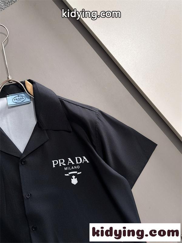 PRADA 激安 ブラック スーパーコピー 半袖シャツ ロゴデザイン 高級感 カジュアル プラダ シンプル カジュアル 男女兼用-3