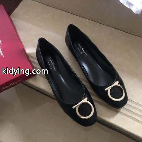 2019年春夏の人気モデル オシャレに圧倒的な人気の サルヴァトーレフェラガモ FERRAGAMO ローファー 3色可選_フェラガモ FERRAGAMO_ブランド コピー 激安(日本最大級)-0