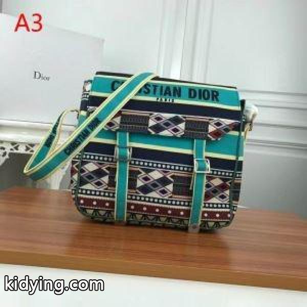 春夏で定番コレクション DIOR OBLIQUE DIORCAMP MESSENGER BAG ディオール レディース ショルダーバッグ コピー M1291VRIW_M928-2