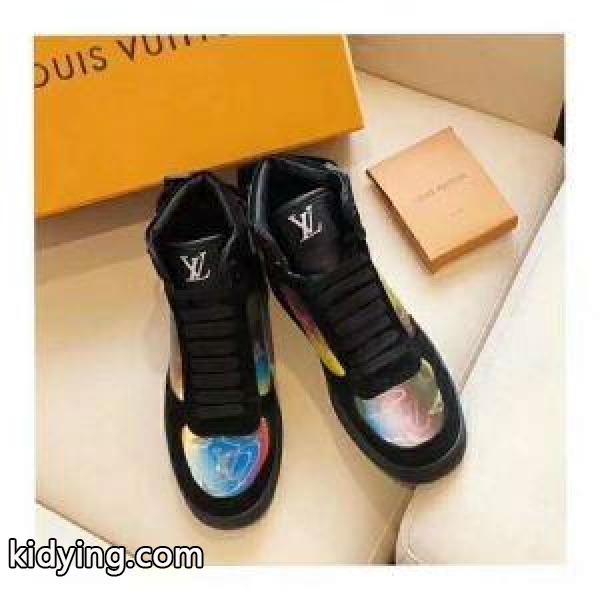 人気のブランドのアイテム2019 毎シーズン活躍する ルイ ヴィトン LOUIS VUITTON ハイトップシューズ 2色可選 男女兼用_ルイ ヴィトン LOUIS VUITTON_ブランド コピー 激安(日本最大級)-1