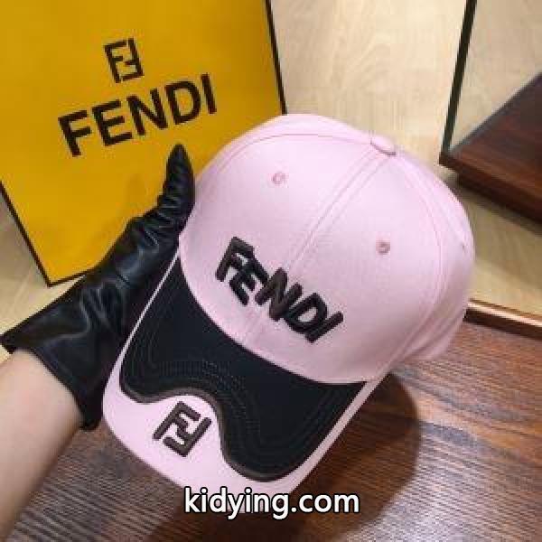 FENDI メンズ 帽子 マガジンもストリートも大活躍アイテム フェンディ コピー ファッション カジュアルコーデ 最安値 3色可選-1