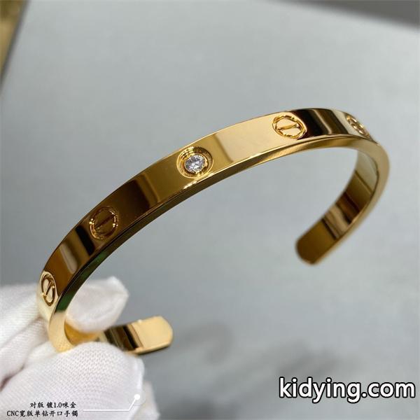 シーズンの流行にチェックCartierカルティエブレスレットスーパーコピー激安 春夏流行する__ブランド コピー 激安(日本最大級)-0