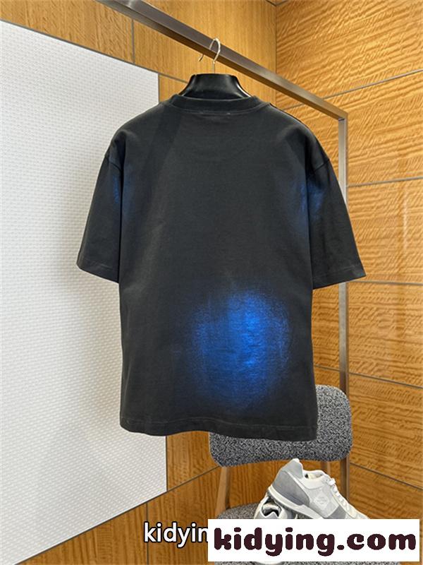 チャコールブラック 半袖Tシャツ Acne Studios 胸元ミニロゴ アクネストゥディオズ コピー クルーネック ゆったりシルエット-5