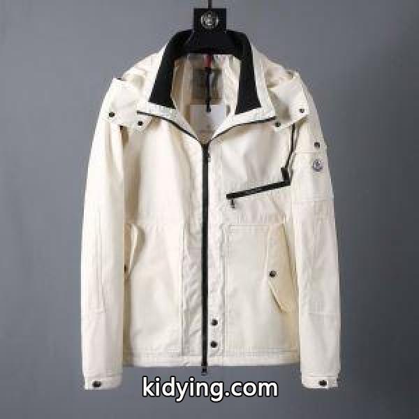 防寒とおしゃれを両立させるコーデ 2019秋冬におしゃれな着こなし モンクレール MONCLER ブルゾン 2色可選_モンクレール MONCLER_ブランド コピー 激安(日本最大級)-1