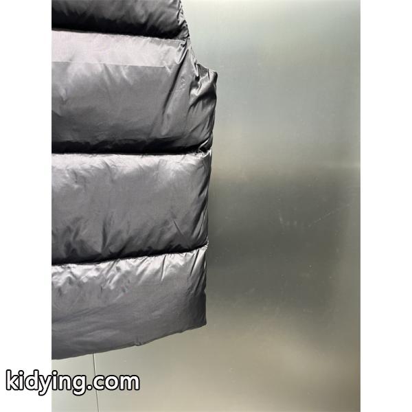 入手困難 2026新作必須 ダウンベスト 高級感 保温 MONCLER モンクレール コピー-5