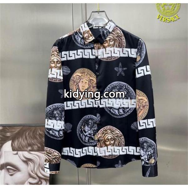 おすすめ着こなし 季節感溢れる秋らしいコーデ ヴェルサーチ VERSACE シャツ_ヴェルサーチ VERSACE_ブランド コピー 激安(日本最大級)-1