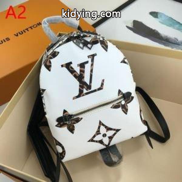 今年の秋冬のトレンドも意識 2019年秋冬最新のトレンド ルイ ヴィトン LOUIS VUITTON リュック 多色可選_ルイ ヴィトン LOUIS VUITTON_ブランド コピー 激安(日本最大級)-1