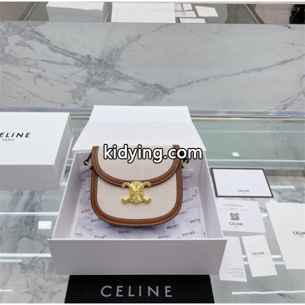CELINE新モデル登場! ティーン トリオンフ バッグ偽物 セリーヌ リザード 魅惑的な表情と可愛さを兼ね備えた上品-0