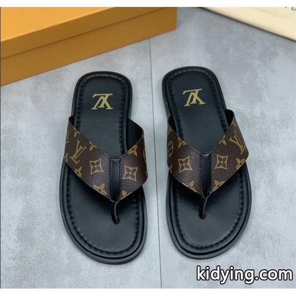 着心地のいいサイズ感 ルイ ヴィトンスリップフロップコピー主役級 LOUIS VUITTON 注目ブランドスタイル良く見せ _ブランド コピー 激安(日本最大級)-0