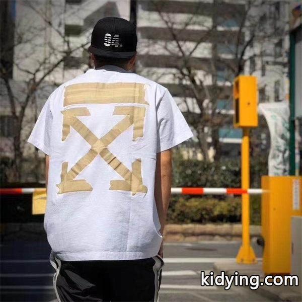 人気モデル 半袖Tシャツ 春夏の爽やかコーデに Off-White ストスタイルをすっきりにする オフホワイト_Off-White オフホワイト_ブランド コピー 激安(日本最大級)-0