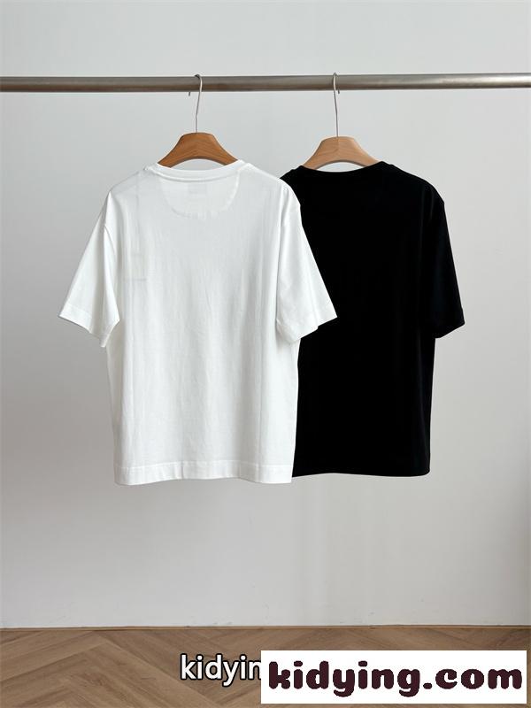 簡単人気2026SSトレンド新作&FF刺繍ロゴ FENDIフェンディtシャツコピーユニセックス２色-2