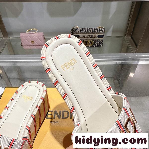 現代的にデザインFENDI フェンディサンダルコピー 新作　手頃な価格サンダル 激安(日本最大級)-7