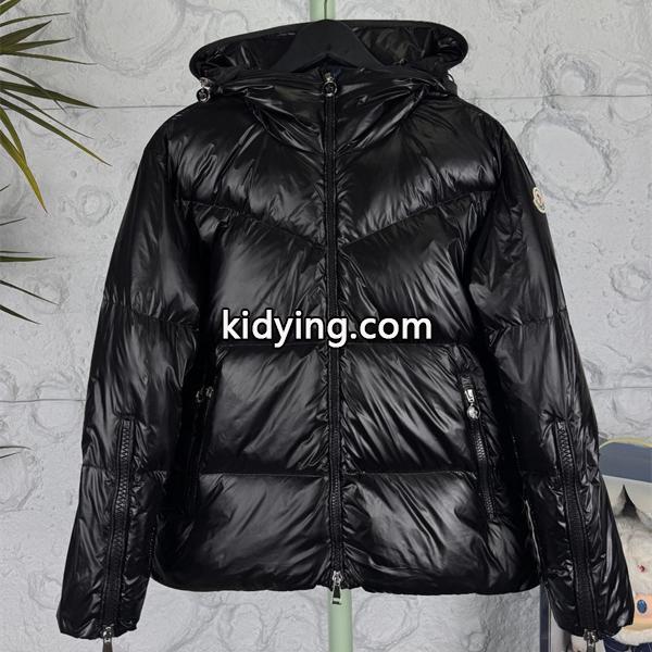 2025秋冬新作 極上光沢ブラック 軽量・極暖 モンクレール MONCLER コピー ショートダウンジャケット-0