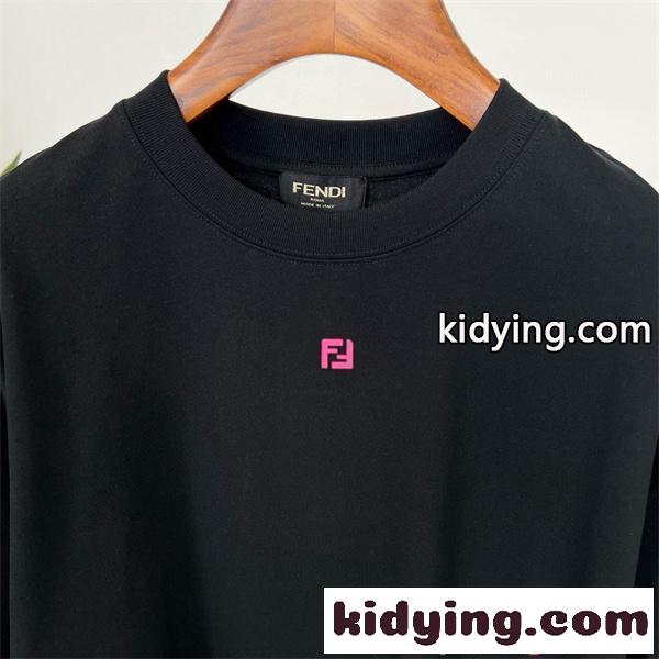 FENDI 人気 ミニロゴ ブラック 半袖 Tシャツ ワンポイント シンプル モード フェンディ コピー-3