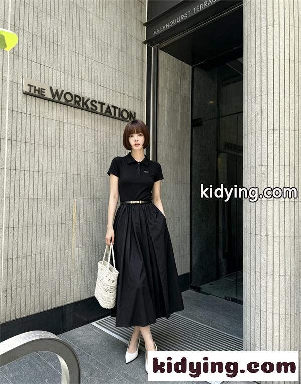 売れ筋 フレアワンピース エレガント 上品カジュアル PRADA プラダ コピー ワンピース スタイルアップ-8