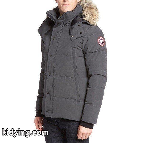 カナダグース ジャケット・ブルゾン アウター メンズ Canada Goose Wyndham Slim Fit Genuine Coyote Fur Trim Down Jacket Graphite :36-15wit3ovwd-09fe:asty-shop2 - 通販ショッピング-0