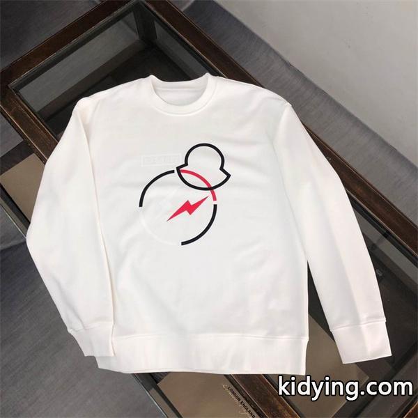 華やかに魅せる秋冬コーデ モンクレールトレーナコピー MONCLER ブランド コピー 激安(日本最大級)-0