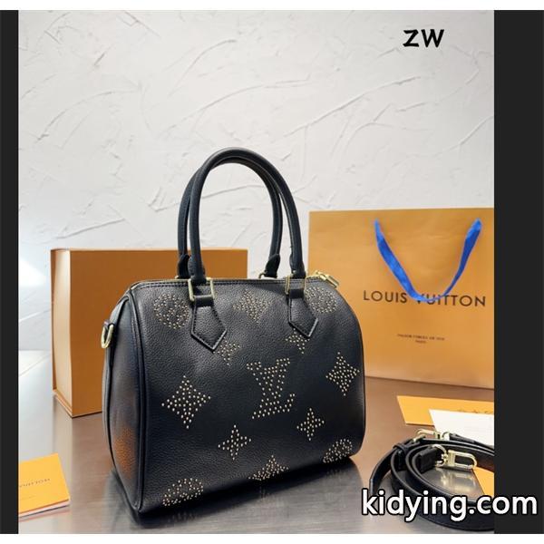 新作　ルイヴィトン　25㎝モノグラム_ルイ ヴィトン LOUIS VUITTON_ブランド コピー 激安(日本最大級)-0