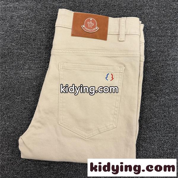 クリーンホワイト ストレートデニム 美脚シルエット MONCLER モンクレール コピー デニムパンツ ミニマル 旬コーデ 即完-0