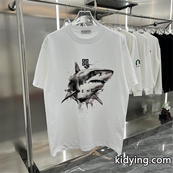 存在感抜群GIVENCHY ジバンシー コピー　涼し気な見た目のＴシャツ_ジバンシィ GIVENCHY_ブランド コピー 激安(日本最大級)-0