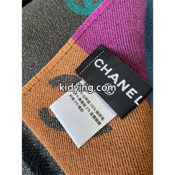 CHANEL（シャネル）2025年冬新作 ラグジュアリー カシミヤ混マルチカラー ロゴ ジャカード大判ストール / レディース＆ユニセックス-5