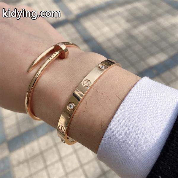素敵❤カルティエ バングル コピー❤Cartier  アクセサリーコーデお洒落男女OK上質なアイテム-1