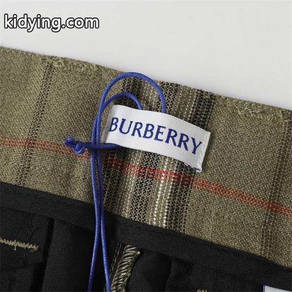 オリーブチェック 秋冬トレンド ワイドカーゴパンツ 多ポケットデザイン バーバリー Burberry コピー-3