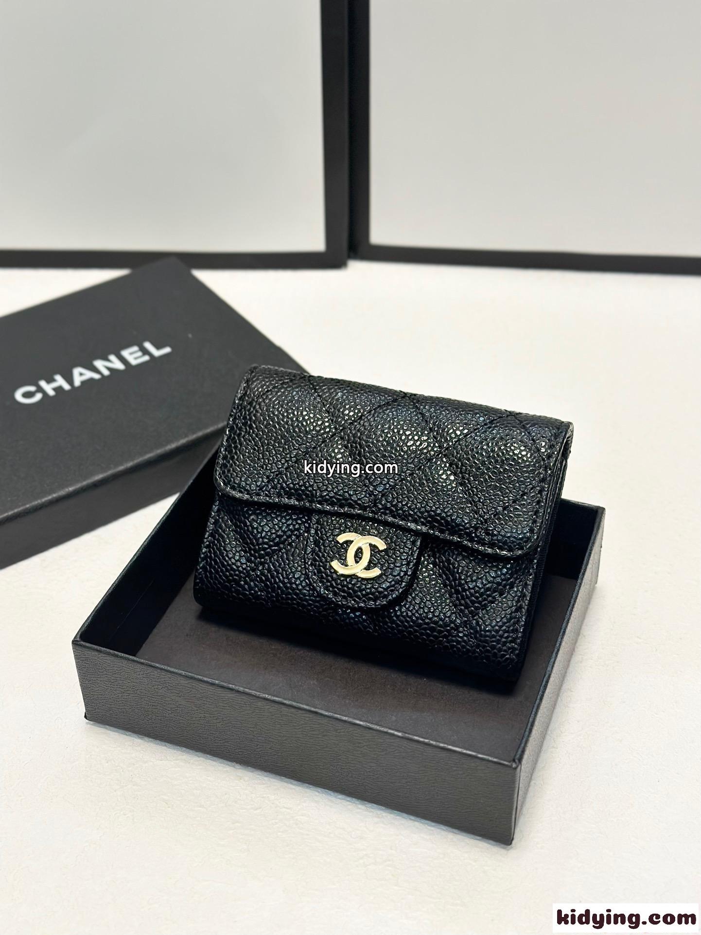 コインケース シャネル スーパーコピー ブラック レザー 小さめ ミニ財布 高級感 CHANEL-4