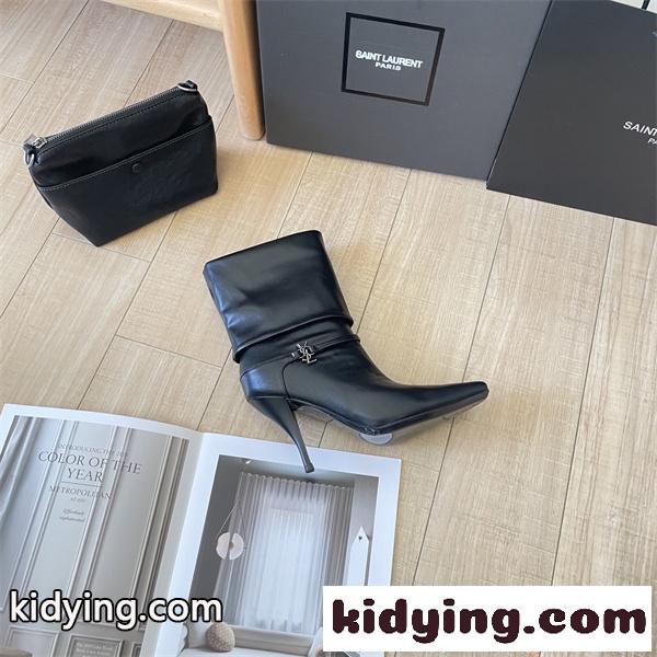 秋冬本命 美脚 SAINT LAURENT イヴ・サンローラン コピー ブーツ 柔軟レザー 洗練モード コーデ 9CMヒール-5